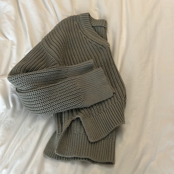 Abercrombie Knit Sweater - Picture 3 of 4